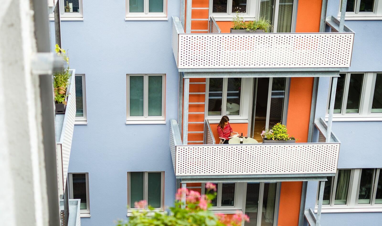 Balkonlösung mit integrierter Fluchtleiter